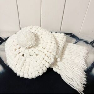 Vintage White Knit Scarf and Pom Pom Tam.